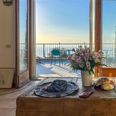 Villa Velta Sea Sunset 포르투산투스테파노 외부 사진