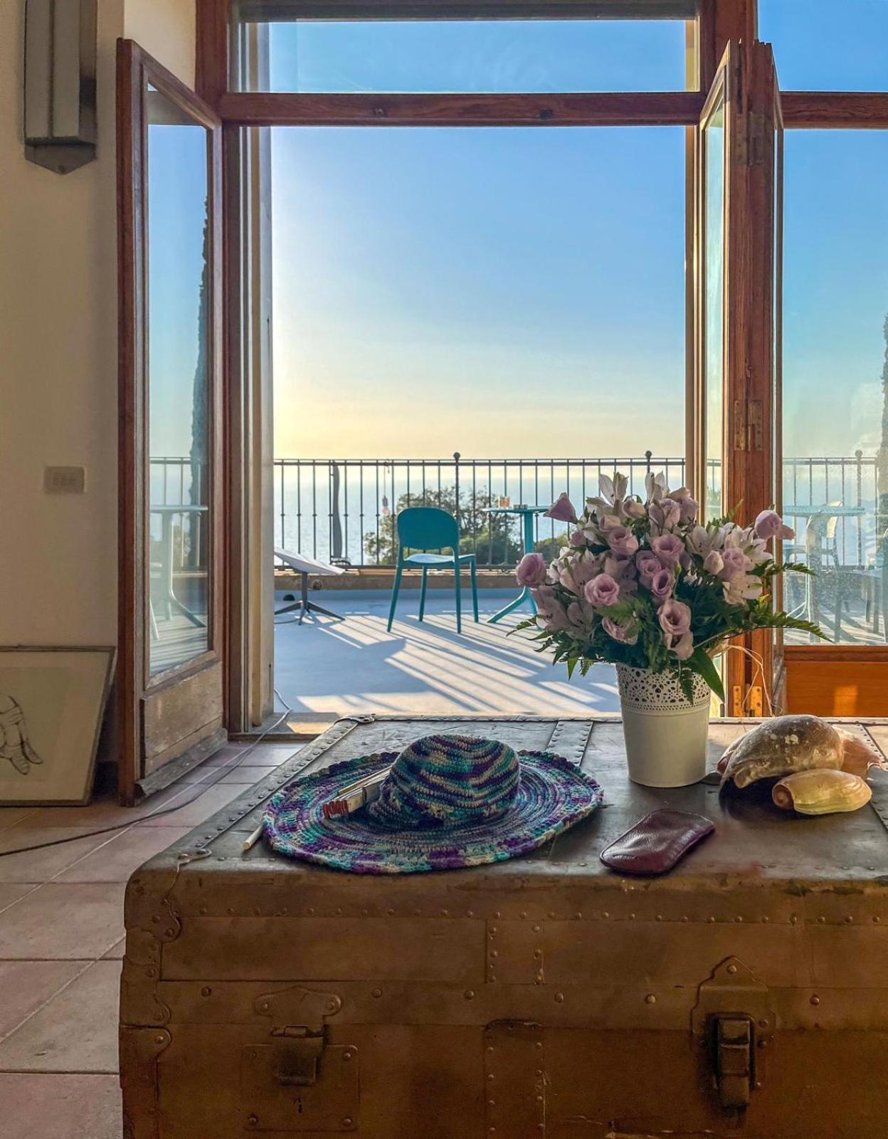 Villa Velta Sea Sunset 포르투산투스테파노 외부 사진