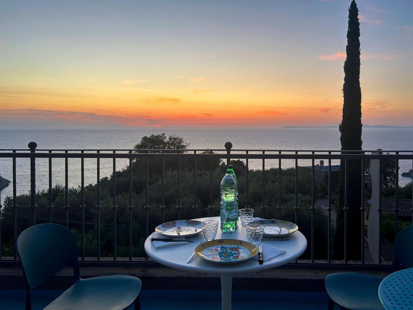 Villa Velta Sea Sunset 포르투산투스테파노 외부 사진