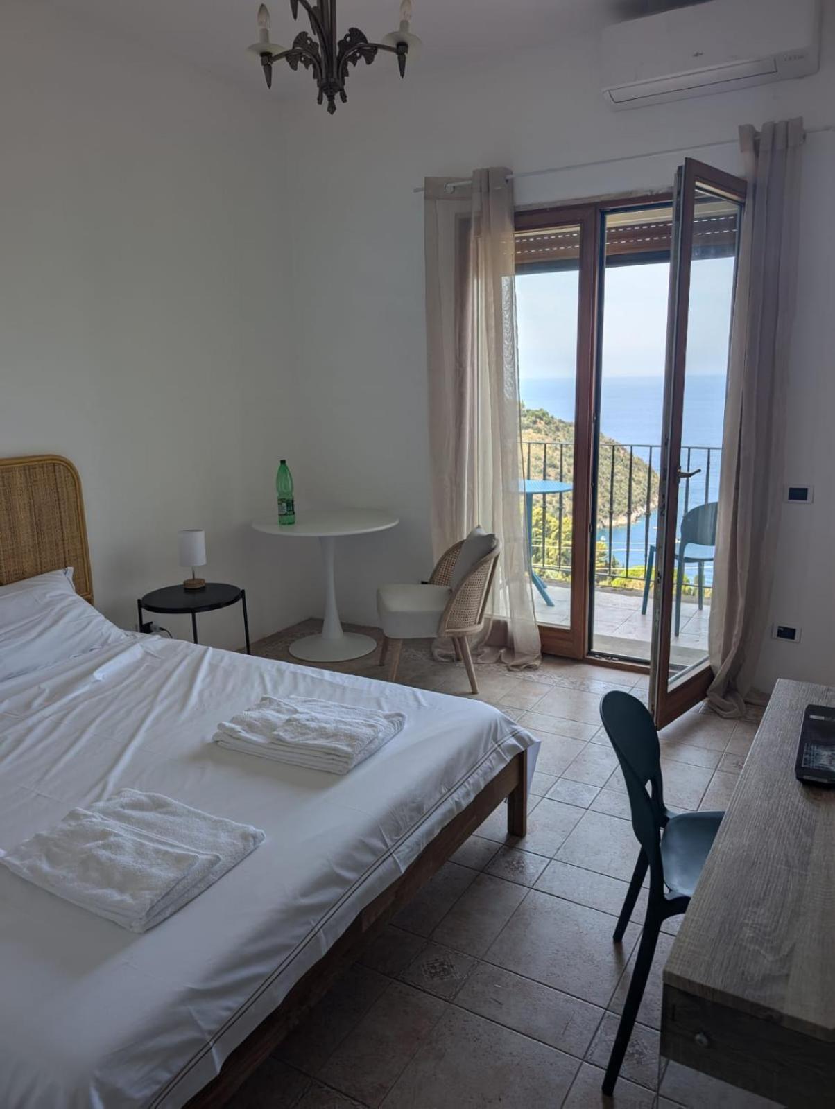 Villa Velta Sea Sunset 포르투산투스테파노 외부 사진