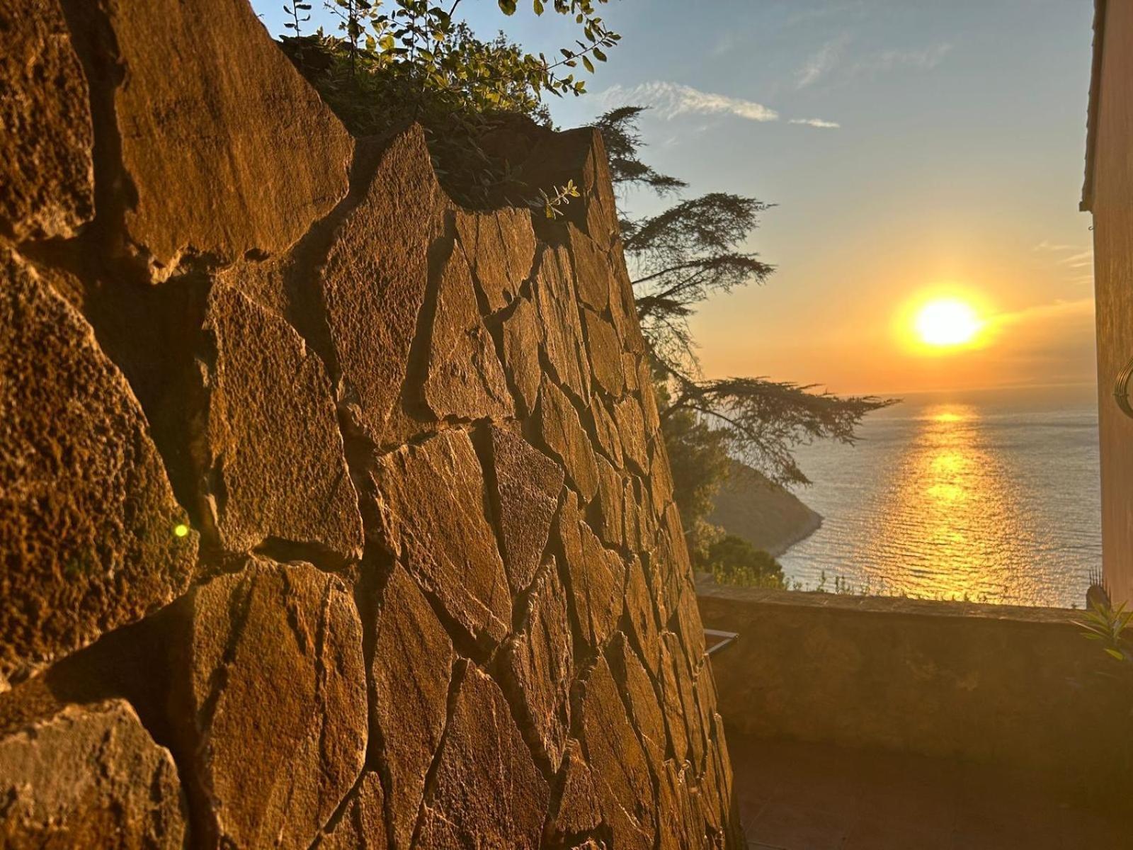 Villa Velta Sea Sunset 포르투산투스테파노 외부 사진