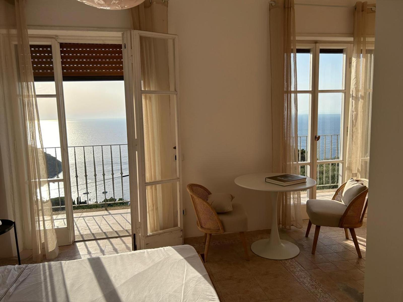 Villa Velta Sea Sunset 포르투산투스테파노 외부 사진